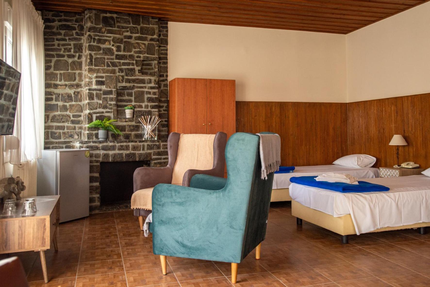 Hotel Argo Волос Екстериор снимка